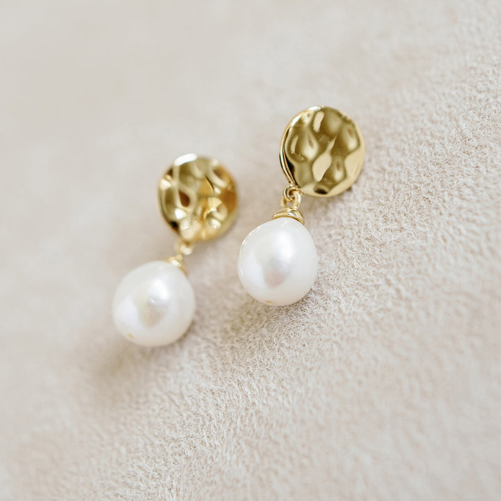 A Little Pearl Kiss Drop Earrings