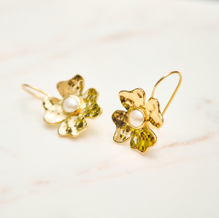 Hammered Gold Abstract Flower Drop Earrings in Pearl