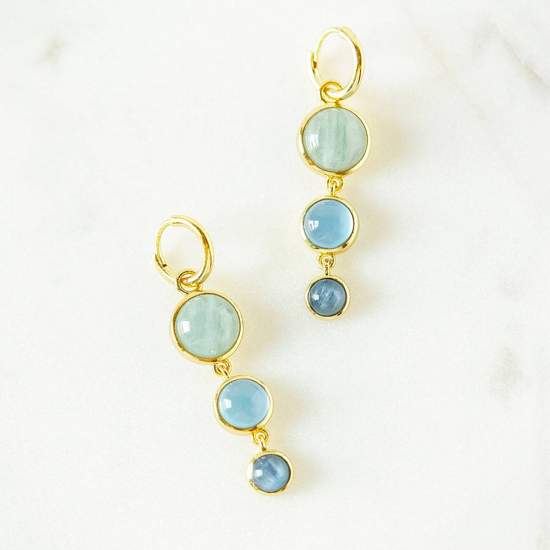 Mini Dropping Circles Huggie Hoop Earrings in Ombré Blue